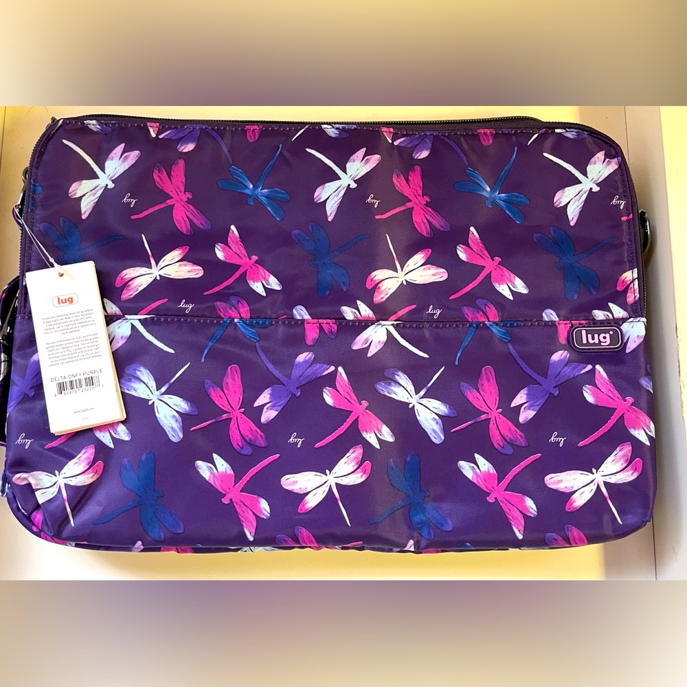 Delta in Dragonfly purple